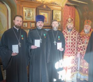 Священники храма Знамения удостоены патриаршей награды