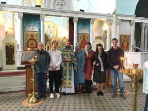 В день отдания праздника Успения в храме Знамения состоялась литургия с участием молодежного хора